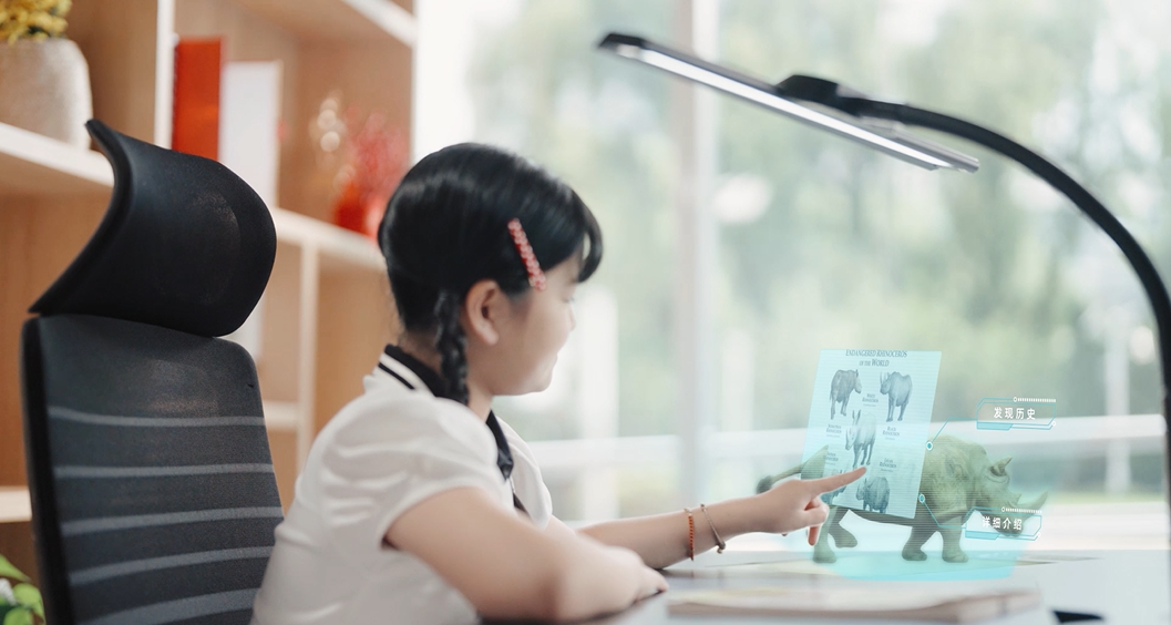 XHOLO's Holography Solves Digital-Education Implementation